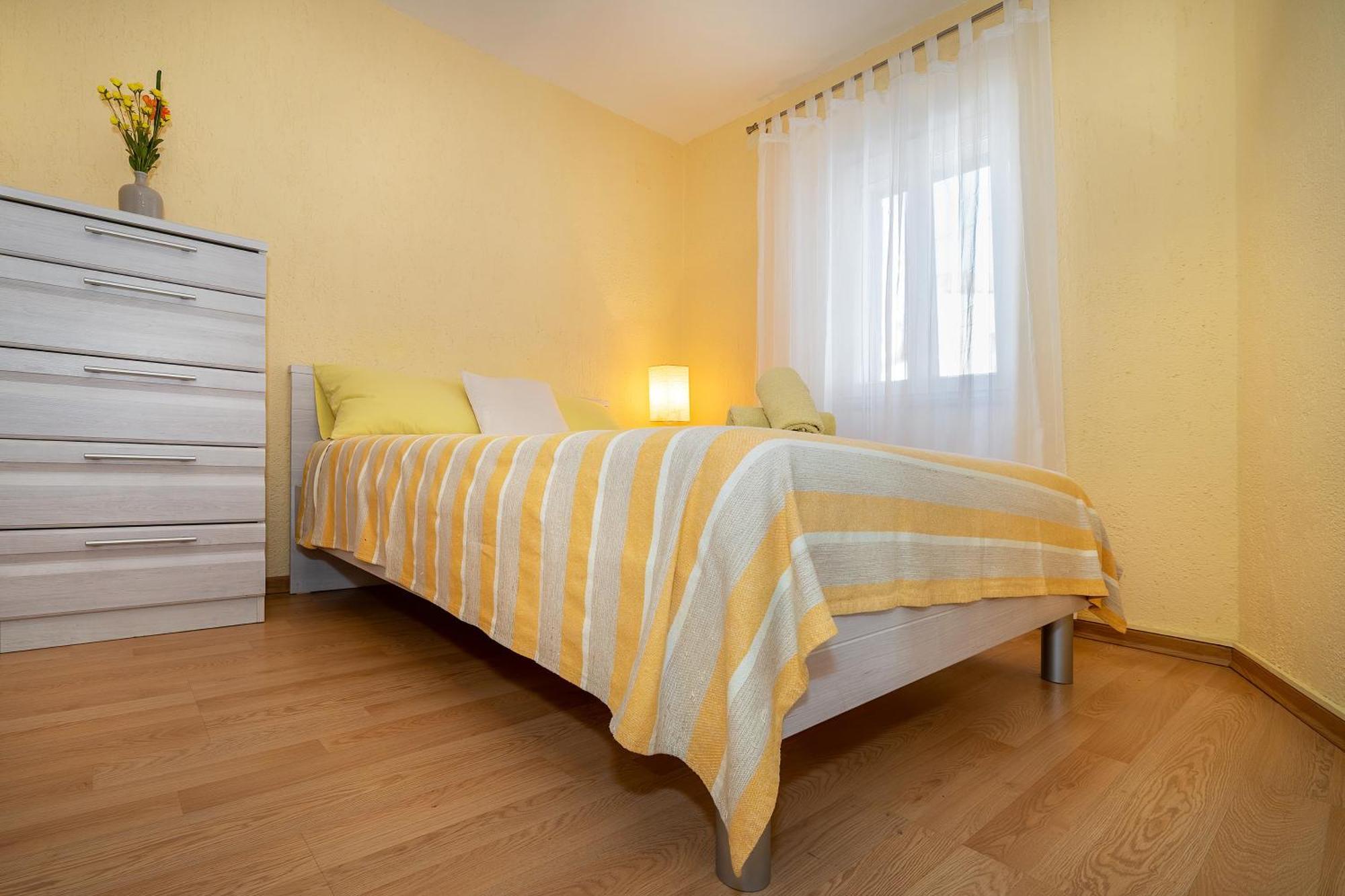 Apartments Ivo With Sea View 巴斯卡 外观 照片
